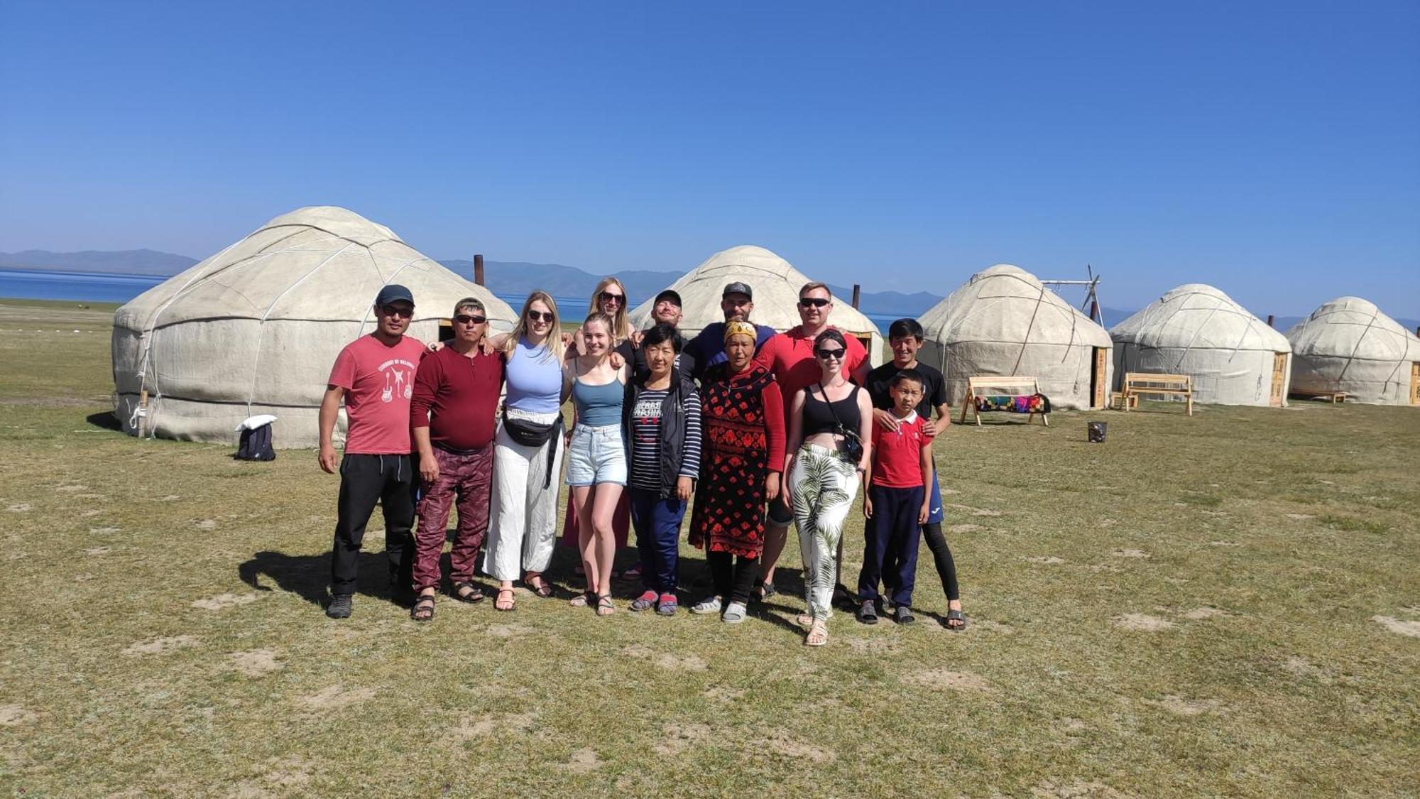 Yurt Camp Ali-Nur At Lake Song-Kol Юрточный Лагерь Али-Нур Озеро Сон-Куль Сон-Куль Кыргызстан Нарын Kyrgyzstan Naryn 外观 照片